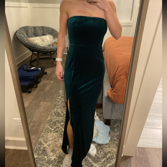 REFORMATION DRESS - Picture 6 of 6